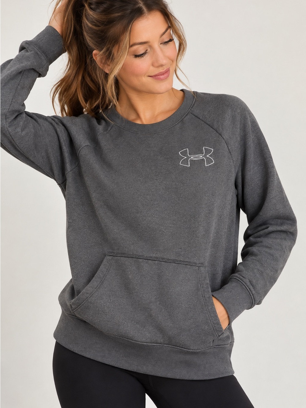 Under Armour Women’s Loose Fit Gray Crewneck Sweatshirt Kangaroo Pocket S
